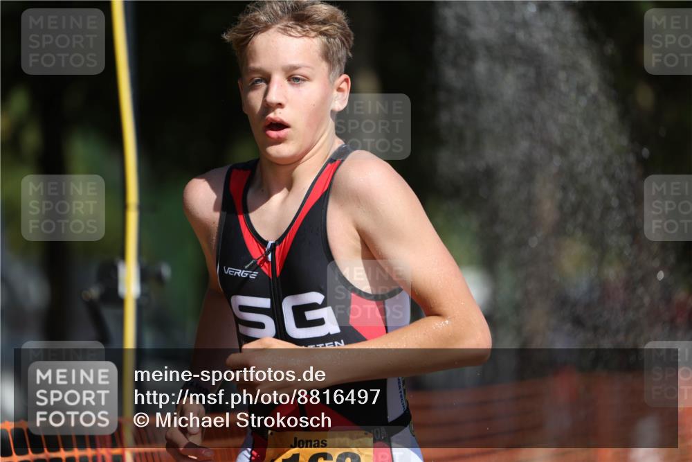 07.09.2025 - 19. Norderstedt Triathlon Michael Strokosch http://msf.ph/oto/8816497 07.09.2025 11:46:23 Laufen 796, 1162 meine-sportfotos.de