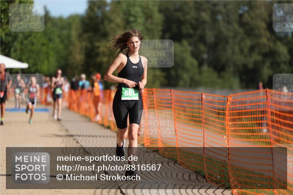 07.09.2025 - 19. Norderstedt Triathlon Michael Strokosch http://msf.ph/oto/8816567 07.09.2025 10:47:41 Laufen 681 meine-sportfotos.de
