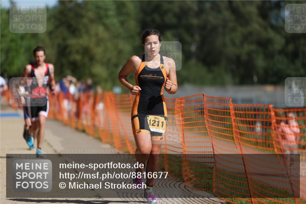 07.09.2025 - 19. Norderstedt Triathlon Michael Strokosch http://msf.ph/oto/8816677 07.09.2025 11:46:50 Laufen 704, 1179, 1186, 1211 meine-sportfotos.de