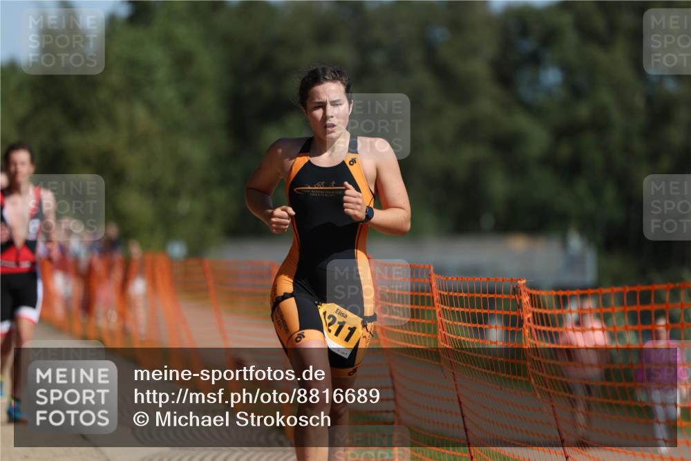07.09.2025 - 19. Norderstedt Triathlon Michael Strokosch http://msf.ph/oto/8816689 07.09.2025 11:46:51 Laufen 704, 1179, 1186, 1211 meine-sportfotos.de