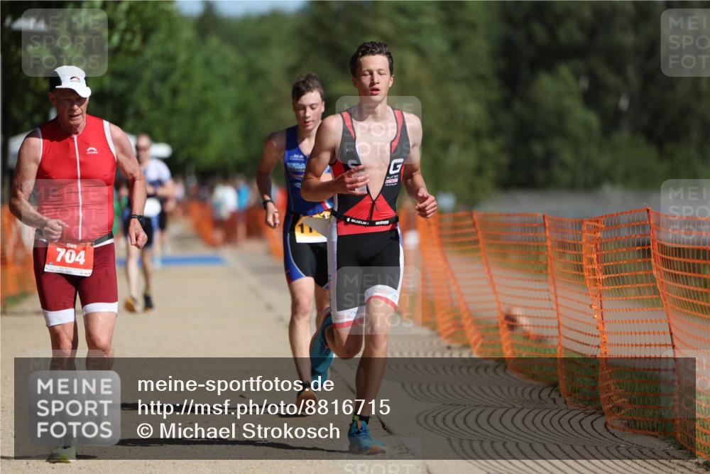 07.09.2025 - 19. Norderstedt Triathlon Michael Strokosch http://msf.ph/oto/8816715 07.09.2025 11:46:53 Laufen 704, 1179, 1186, 1191, 1211 meine-sportfotos.de
