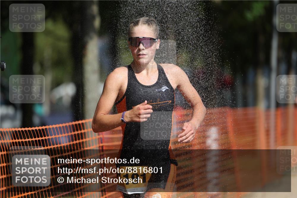 07.09.2025 - 19. Norderstedt Triathlon Michael Strokosch http://msf.ph/oto/8816801 07.09.2025 11:47:01 Laufen 296, 1191 meine-sportfotos.de