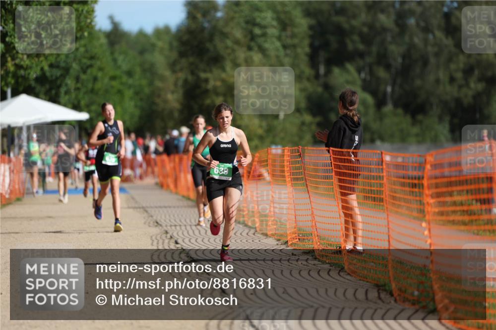 07.09.2025 - 19. Norderstedt Triathlon Michael Strokosch http://msf.ph/oto/8816831 07.09.2025 10:47:53 Laufen 62, 83, 639, 1110, 1151 meine-sportfotos.de