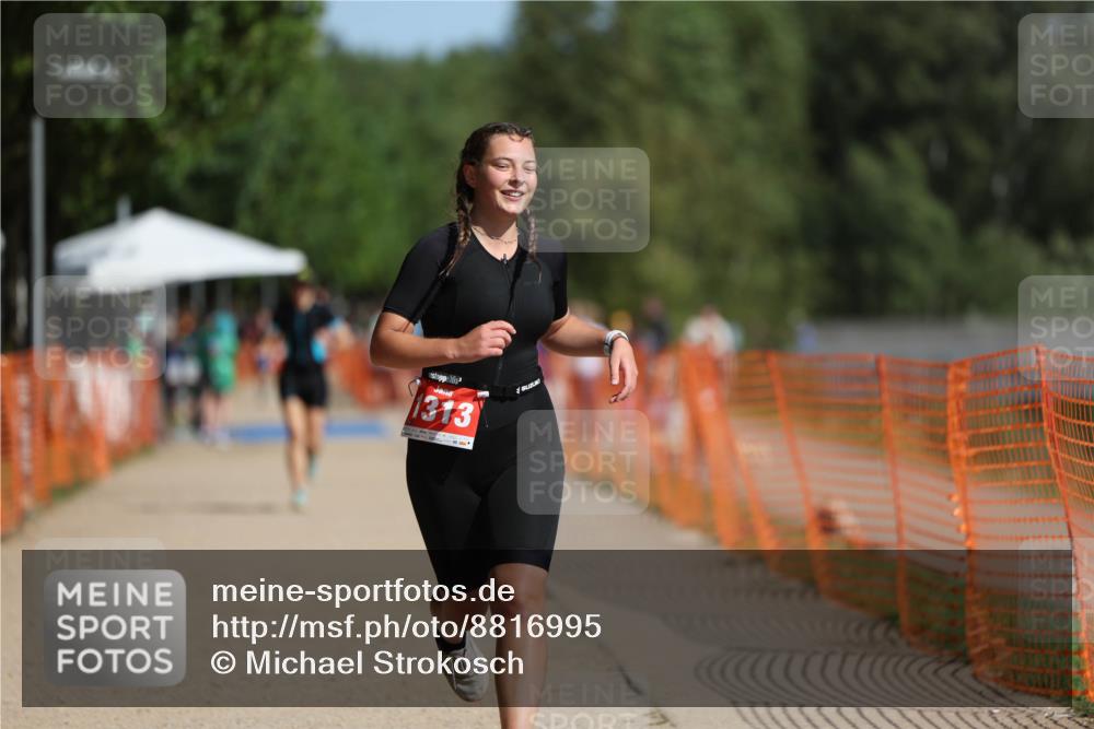 07.09.2025 - 19. Norderstedt Triathlon Michael Strokosch http://msf.ph/oto/8816995 07.09.2025 11:47:38 Laufen 1218, 1313 meine-sportfotos.de