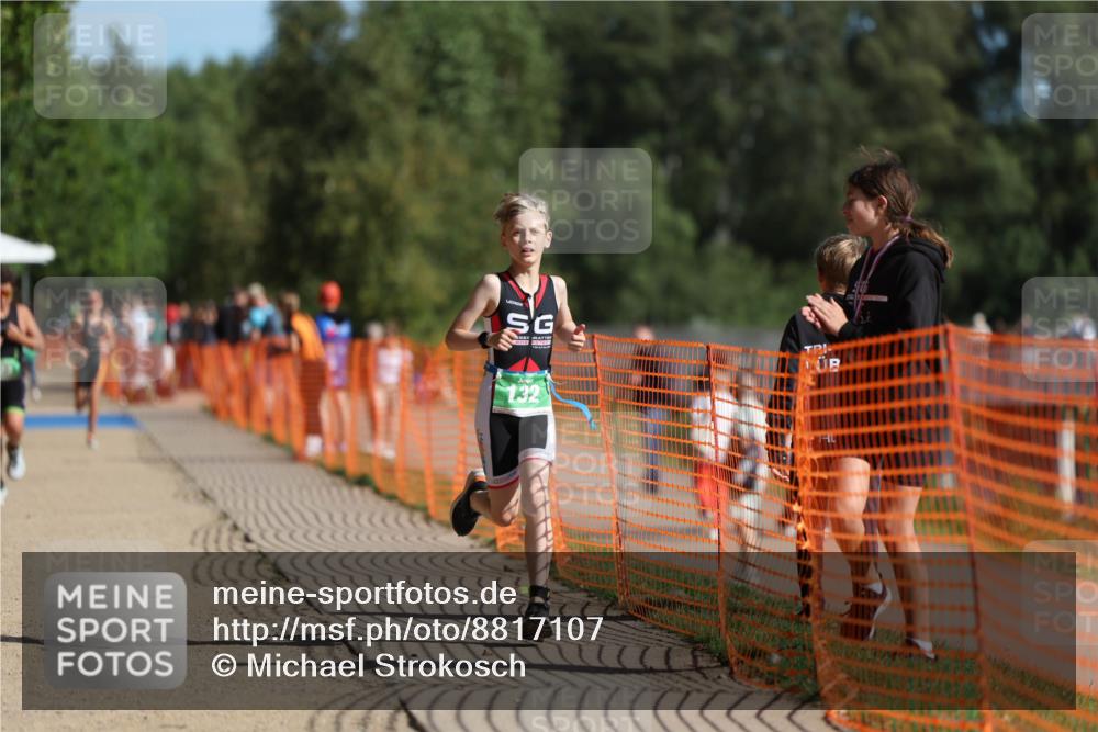 07.09.2025 - 19. Norderstedt Triathlon Michael Strokosch http://msf.ph/oto/8817107 07.09.2025 10:48:07 Laufen 124, 132, 1115 meine-sportfotos.de