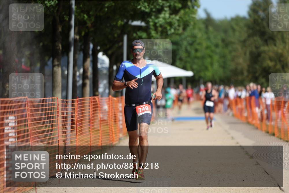 07.09.2025 - 19. Norderstedt Triathlon Michael Strokosch http://msf.ph/oto/8817218 07.09.2025 11:48:22 Laufen 749 meine-sportfotos.de