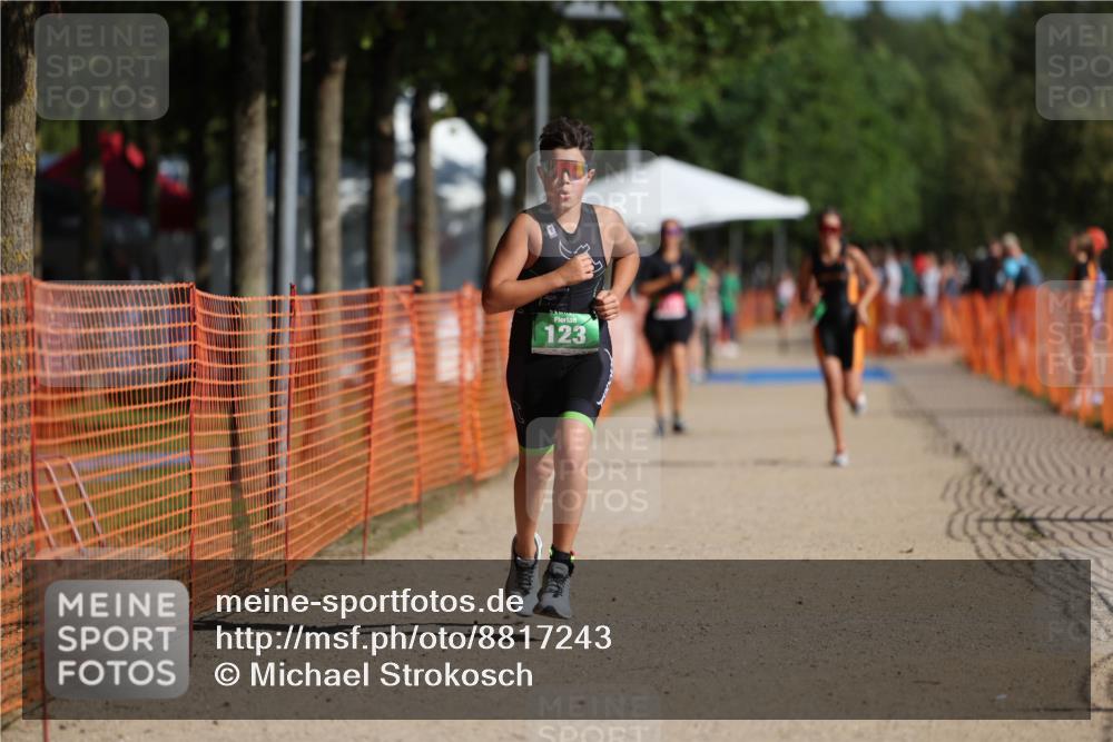 07.09.2025 - 19. Norderstedt Triathlon Michael Strokosch http://msf.ph/oto/8817243 07.09.2025 10:48:13 Laufen 91, 123, 132, 1115 meine-sportfotos.de
