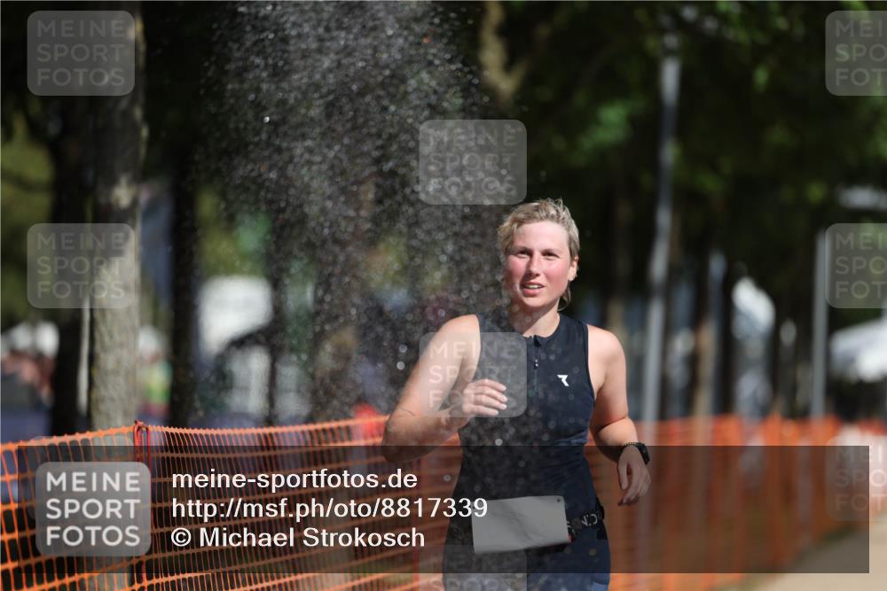 07.09.2025 - 19. Norderstedt Triathlon Michael Strokosch http://msf.ph/oto/8817339 07.09.2025 11:48:37 Laufen 1341 meine-sportfotos.de
