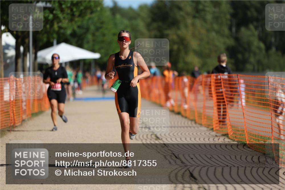 07.09.2025 - 19. Norderstedt Triathlon Michael Strokosch http://msf.ph/oto/8817355 07.09.2025 10:48:18 Laufen 91, 123, 1117 meine-sportfotos.de