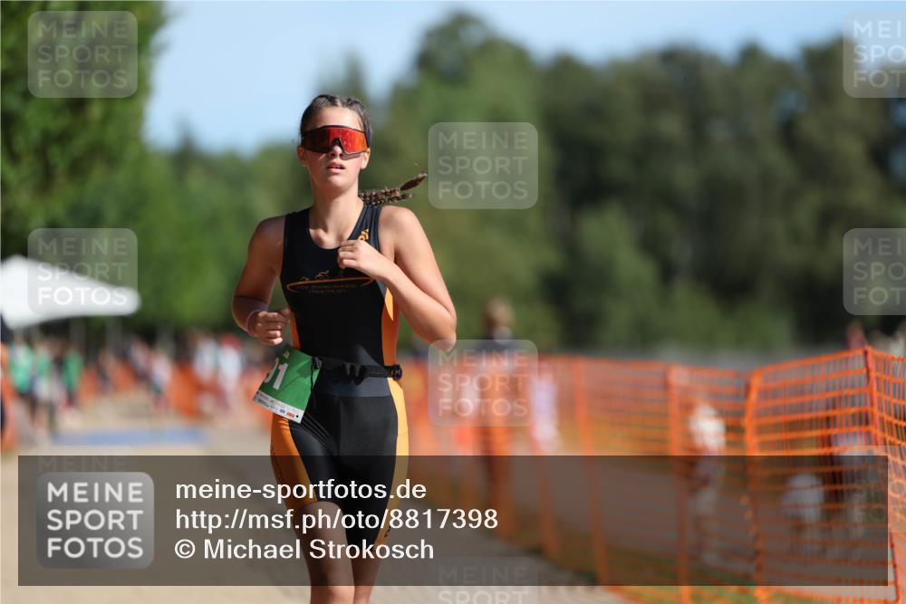 07.09.2025 - 19. Norderstedt Triathlon Michael Strokosch http://msf.ph/oto/8817398 07.09.2025 10:48:20 Laufen 91, 123, 1117 meine-sportfotos.de