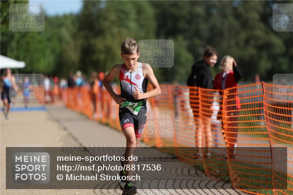 07.09.2025 - 19. Norderstedt Triathlon Michael Strokosch http://msf.ph/oto/8817536 07.09.2025 10:48:35 Laufen 61 meine-sportfotos.de