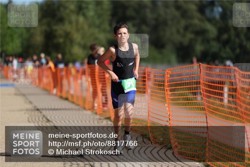 07.09.2025 - 19. Norderstedt Triathlon Michael Strokosch http://msf.ph/oto/8817766 07.09.2025 10:48:49 Laufen 71, 654 meine-sportfotos.de