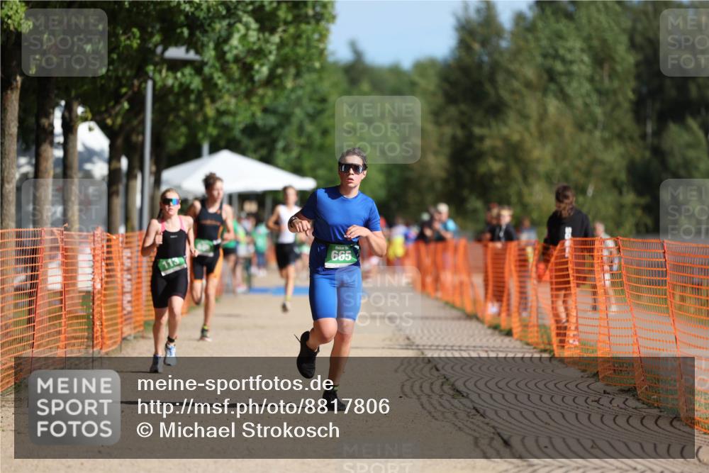 07.09.2025 - 19. Norderstedt Triathlon Michael Strokosch http://msf.ph/oto/8817806 07.09.2025 10:48:54 Laufen 71, 113, 645, 665 meine-sportfotos.de