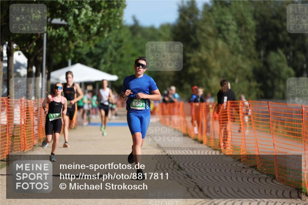 07.09.2025 - 19. Norderstedt Triathlon Michael Strokosch http://msf.ph/oto/8817811 07.09.2025 10:48:54 Laufen 71, 113, 645, 665 meine-sportfotos.de
