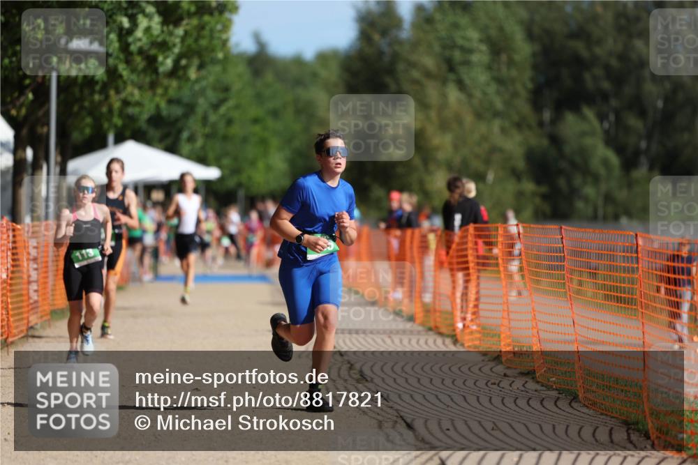 07.09.2025 - 19. Norderstedt Triathlon Michael Strokosch http://msf.ph/oto/8817821 07.09.2025 10:48:55 Laufen 71, 113, 645, 665 meine-sportfotos.de