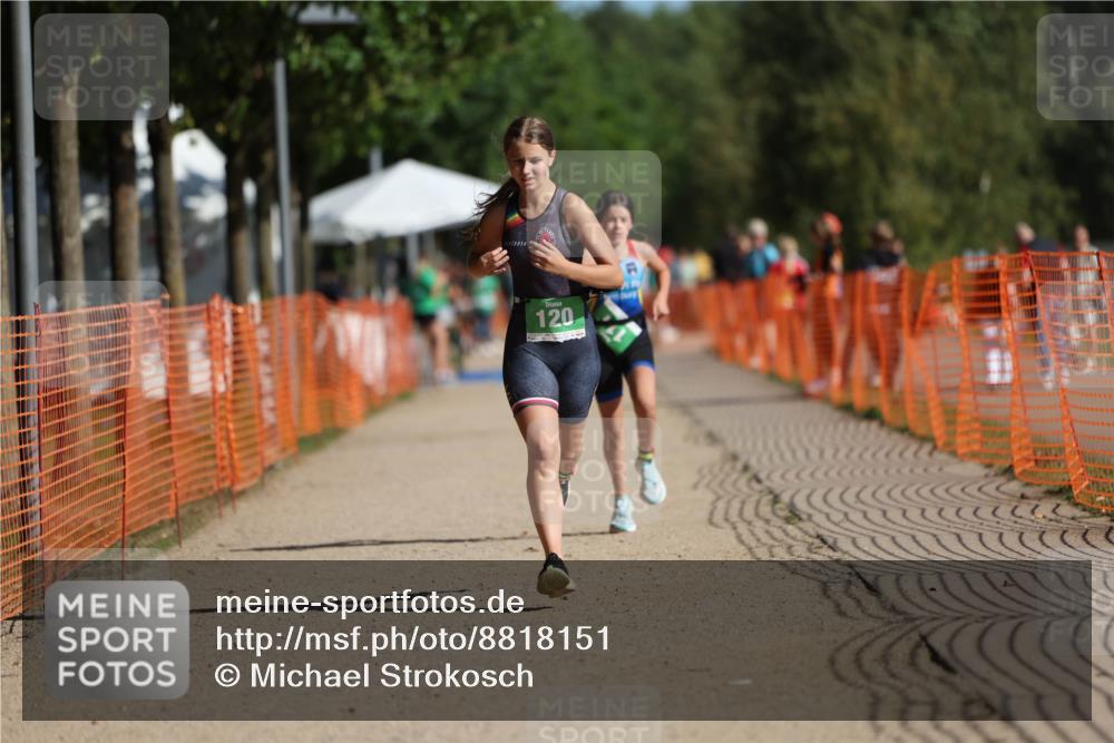 07.09.2025 - 19. Norderstedt Triathlon Michael Strokosch http://msf.ph/oto/8818151 07.09.2025 10:49:20 Laufen 79, 111, 120 meine-sportfotos.de