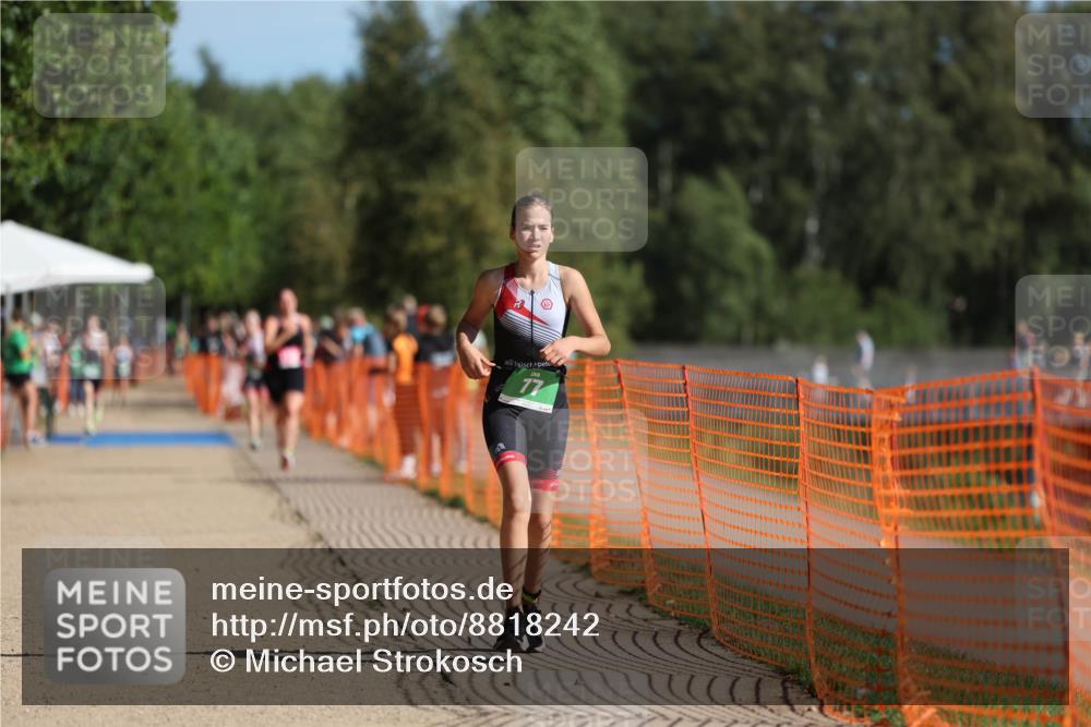 07.09.2025 - 19. Norderstedt Triathlon Michael Strokosch http://msf.ph/oto/8818242 07.09.2025 10:49:39 Laufen 77 meine-sportfotos.de