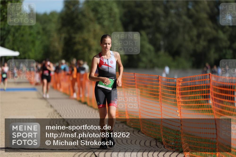 07.09.2025 - 19. Norderstedt Triathlon Michael Strokosch http://msf.ph/oto/8818262 07.09.2025 10:49:40 Laufen 77 meine-sportfotos.de