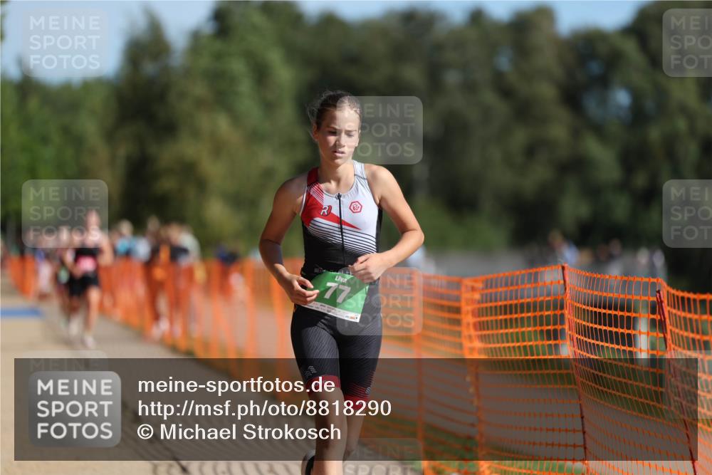 07.09.2025 - 19. Norderstedt Triathlon Michael Strokosch http://msf.ph/oto/8818290 07.09.2025 10:49:41 Laufen 77 meine-sportfotos.de