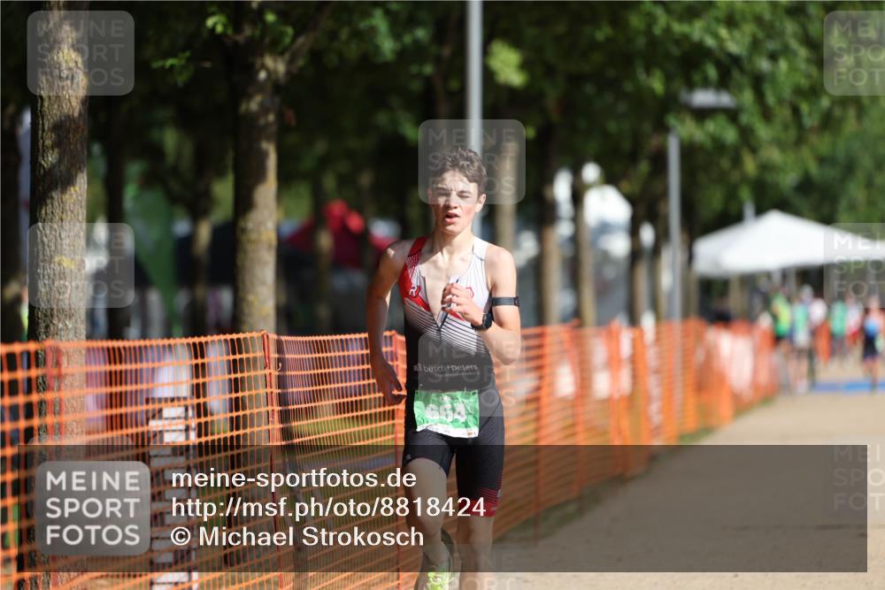 07.09.2025 - 19. Norderstedt Triathlon Michael Strokosch http://msf.ph/oto/8818424 07.09.2025 10:49:53 Laufen 92, 664, 1118 meine-sportfotos.de