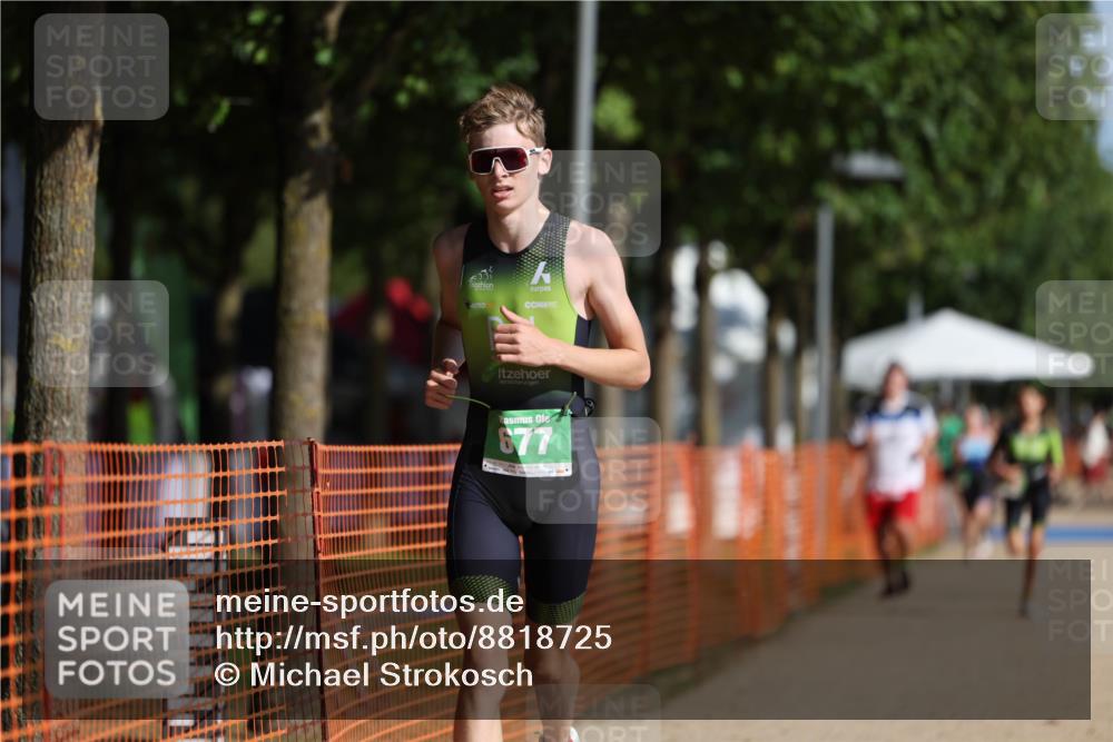 07.09.2025 - 19. Norderstedt Triathlon Michael Strokosch http://msf.ph/oto/8818725 07.09.2025 10:50:21 Laufen 677 meine-sportfotos.de