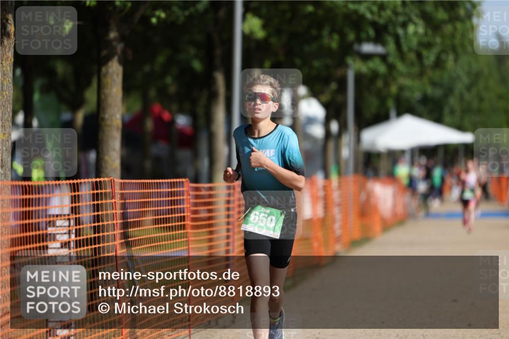 07.09.2025 - 19. Norderstedt Triathlon Michael Strokosch http://msf.ph/oto/8818893 07.09.2025 10:50:45 Laufen 650 meine-sportfotos.de