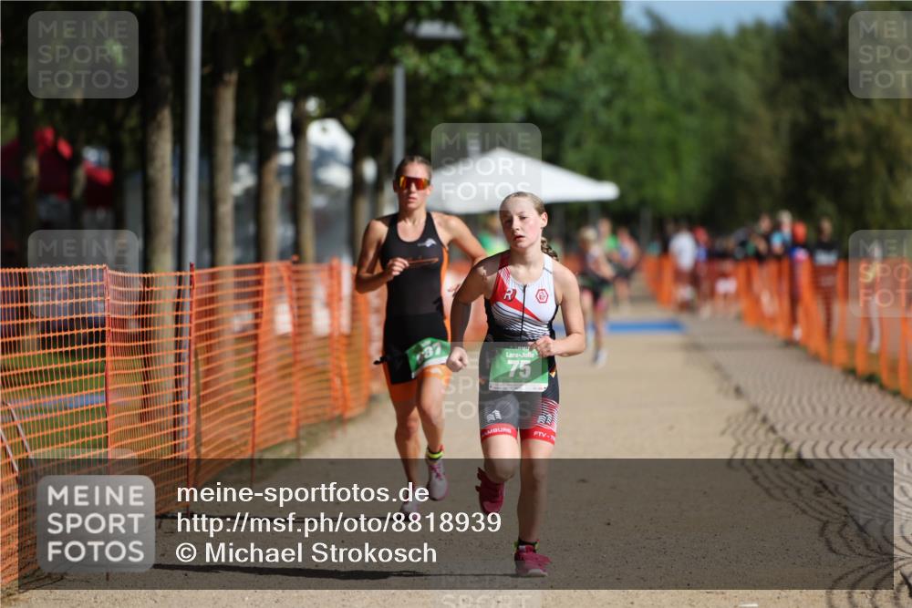 07.09.2025 - 19. Norderstedt Triathlon Michael Strokosch http://msf.ph/oto/8818939 07.09.2025 10:50:56 Laufen 75, 687 meine-sportfotos.de