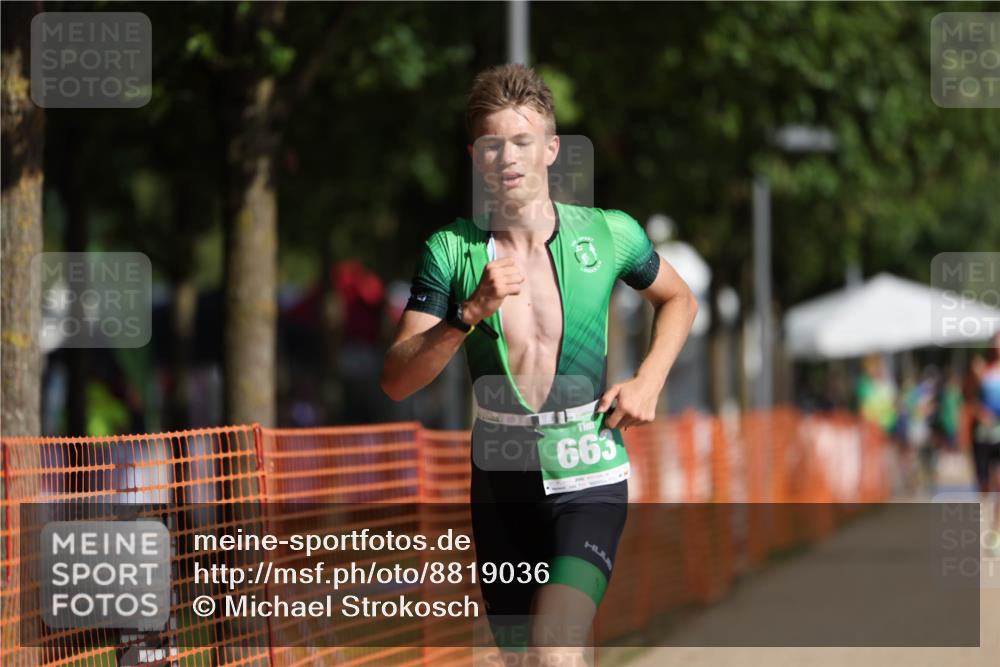 07.09.2025 - 19. Norderstedt Triathlon Michael Strokosch http://msf.ph/oto/8819036 07.09.2025 10:51:10 Laufen 80, 649, 663 meine-sportfotos.de