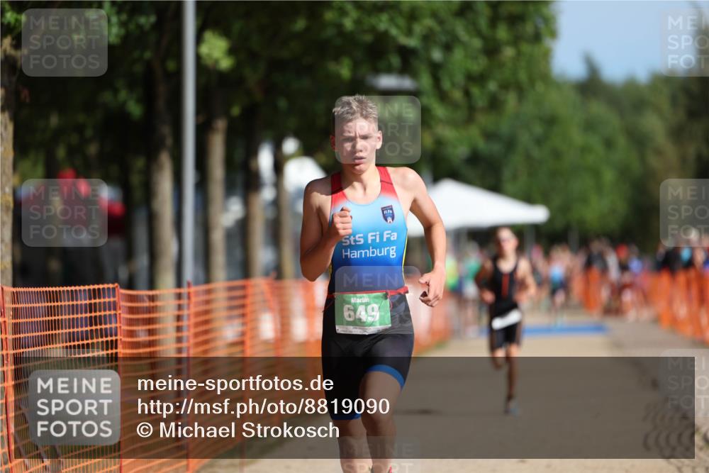 07.09.2025 - 19. Norderstedt Triathlon Michael Strokosch http://msf.ph/oto/8819090 07.09.2025 10:51:17 Laufen 68, 649 meine-sportfotos.de