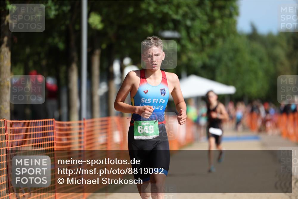 07.09.2025 - 19. Norderstedt Triathlon Michael Strokosch http://msf.ph/oto/8819092 07.09.2025 10:51:17 Laufen 68, 649 meine-sportfotos.de