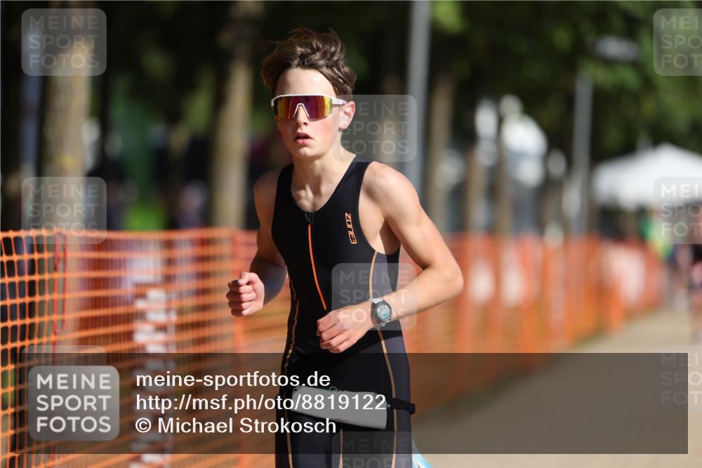 07.09.2025 - 19. Norderstedt Triathlon Michael Strokosch http://msf.ph/oto/8819122 07.09.2025 10:51:21 Laufen 68, 649 meine-sportfotos.de