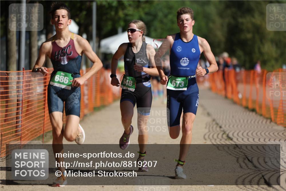 07.09.2025 - 19. Norderstedt Triathlon Michael Strokosch http://msf.ph/oto/8819207 07.09.2025 10:51:35 Laufen 56, 648, 673, 686, 1146 meine-sportfotos.de