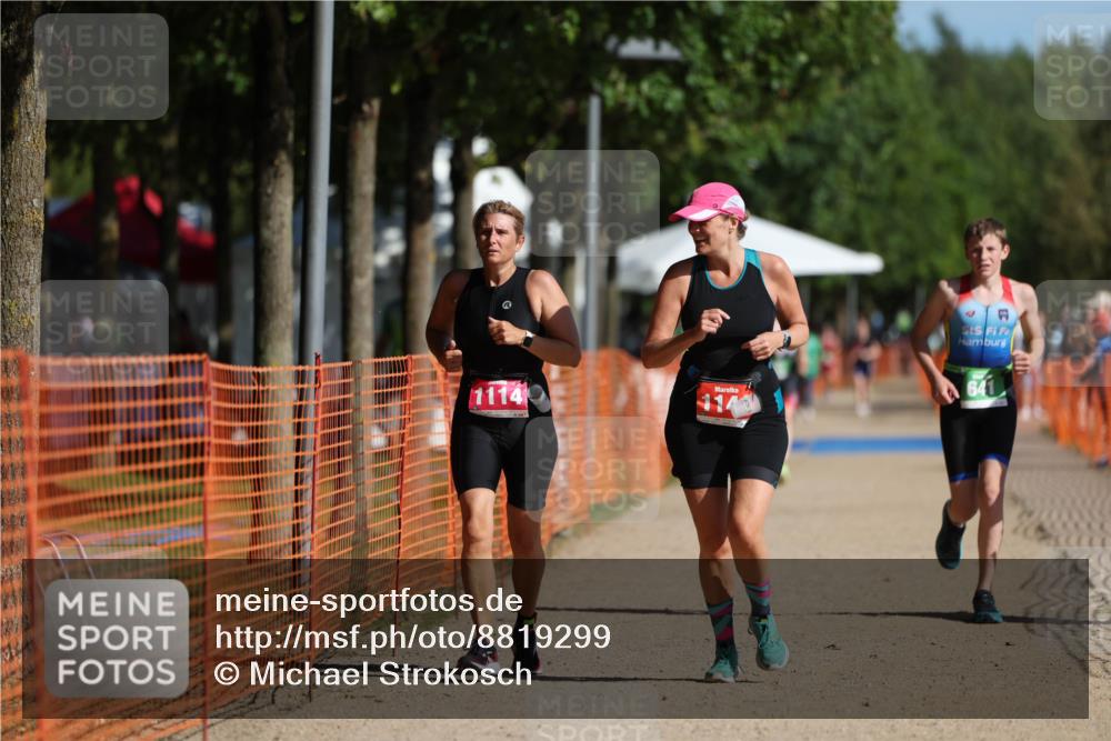 07.09.2025 - 19. Norderstedt Triathlon Michael Strokosch http://msf.ph/oto/8819299 07.09.2025 10:51:48 Laufen 63, 66, 133, 641, 660, 1114, 1141 meine-sportfotos.de