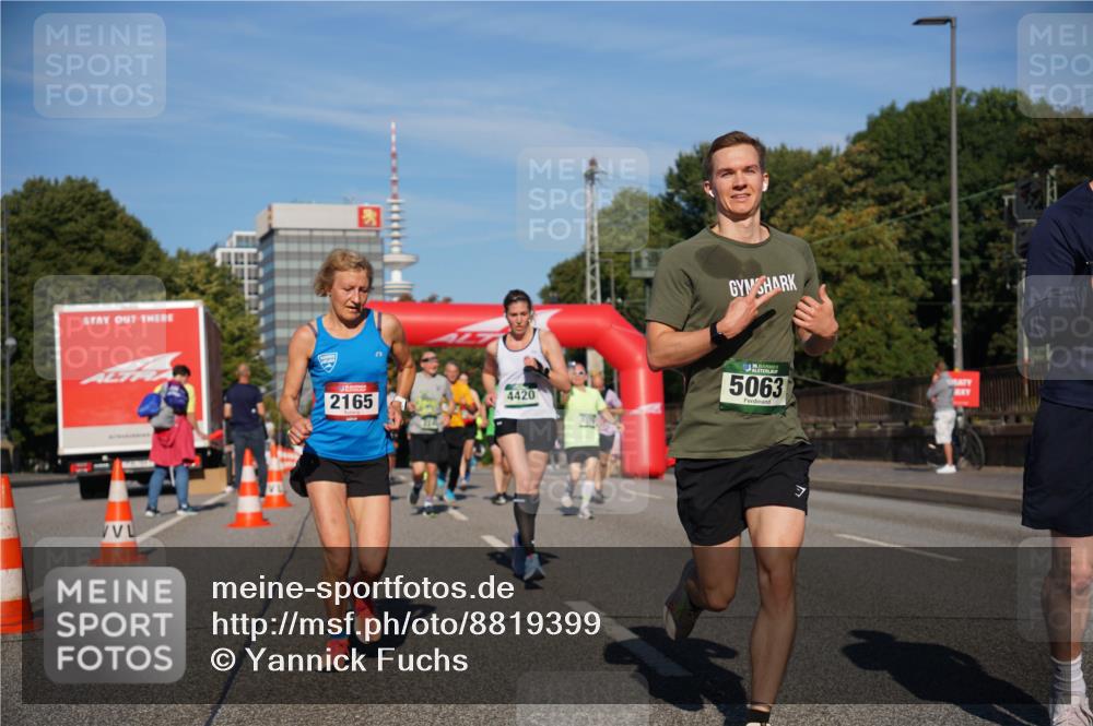 07.09.2025 - BARMER Alsterlauf Yannick Fuchs http://msf.ph/oto/8819399 07.09.2025 09:44:15 Laufen 2165, 114, 4420, 5063 meine-sportfotos.de