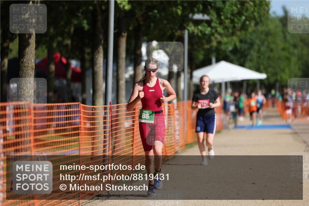 07.09.2025 - 19. Norderstedt Triathlon Michael Strokosch http://msf.ph/oto/8819431 07.09.2025 10:52:15 Laufen 86, 1130 meine-sportfotos.de