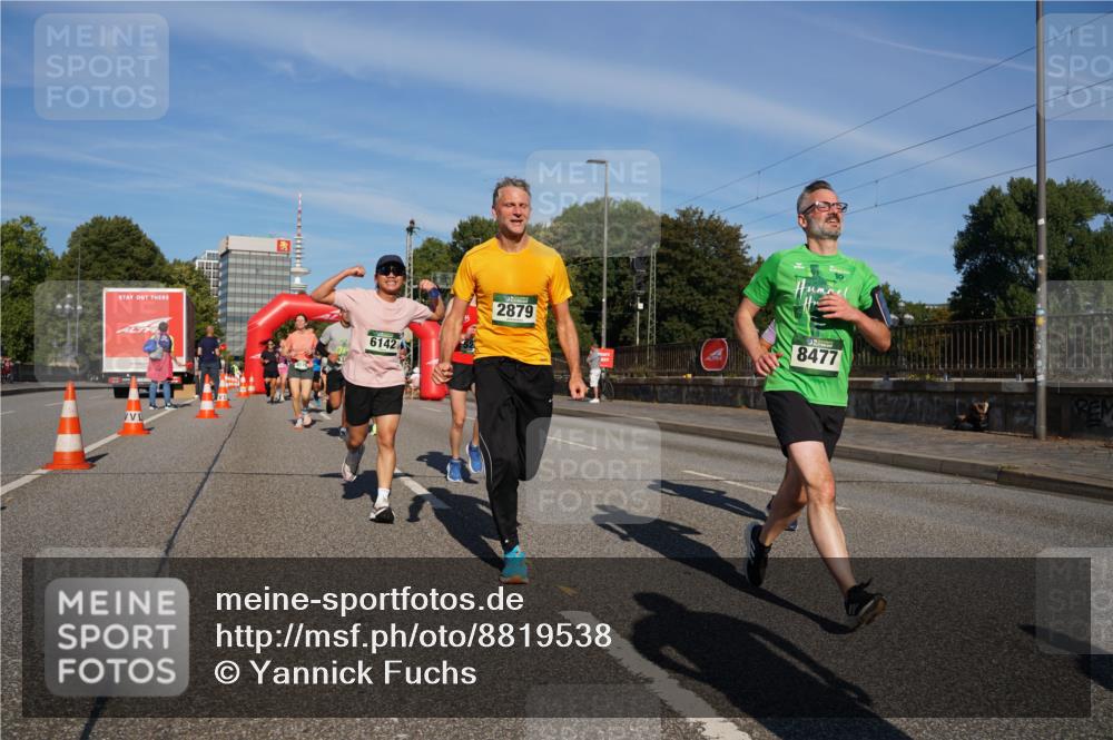 07.09.2025 - BARMER Alsterlauf Yannick Fuchs http://msf.ph/oto/8819538 07.09.2025 09:44:20 Laufen 6142, 2879, 8477 meine-sportfotos.de