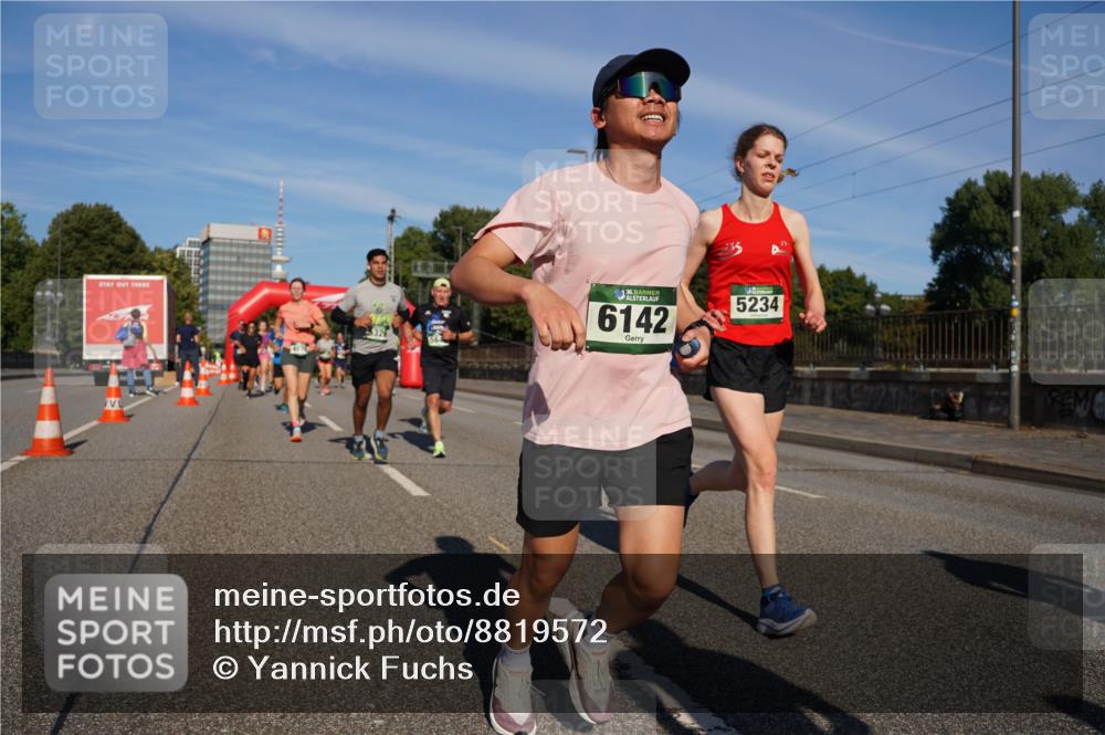07.09.2025 - BARMER Alsterlauf Yannick Fuchs http://msf.ph/oto/8819572 07.09.2025 09:44:21 Laufen 36, 6142, 5234 meine-sportfotos.de