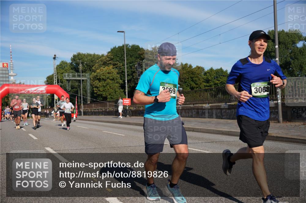07.09.2025 - BARMER Alsterlauf Yannick Fuchs http://msf.ph/oto/8819826 07.09.2025 09:44:33 Laufen 2069, 16, 3068 meine-sportfotos.de