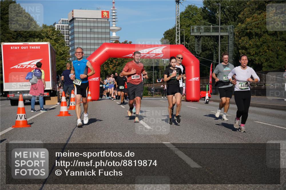 07.09.2025 - BARMER Alsterlauf Yannick Fuchs http://msf.ph/oto/8819874 07.09.2025 09:44:34 Laufen 5311, 4795, 4158, 33, 445 meine-sportfotos.de
