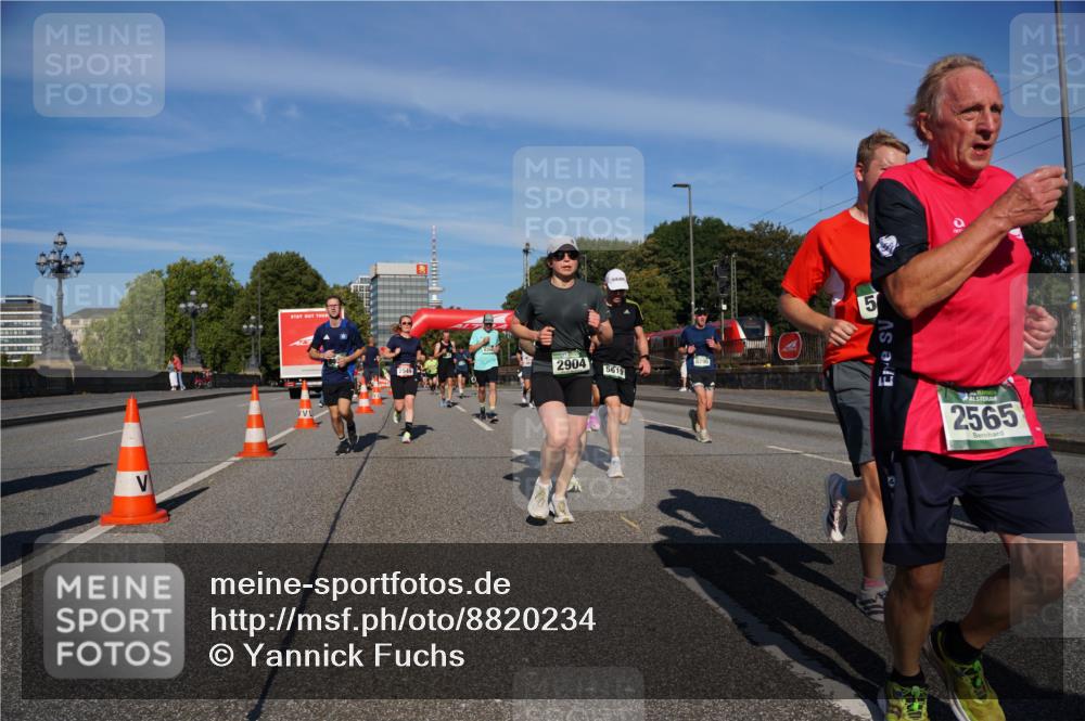 07.09.2025 - BARMER Alsterlauf Yannick Fuchs http://msf.ph/oto/8820234 07.09.2025 09:44:51 Laufen 2904, 5619, 2565 meine-sportfotos.de