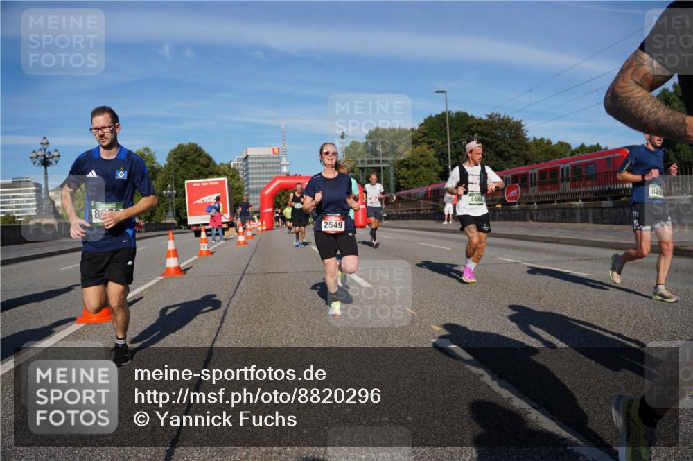 07.09.2025 - BARMER Alsterlauf Yannick Fuchs http://msf.ph/oto/8820296 07.09.2025 09:44:52 Laufen 86, 2549, 4488, 8290 meine-sportfotos.de