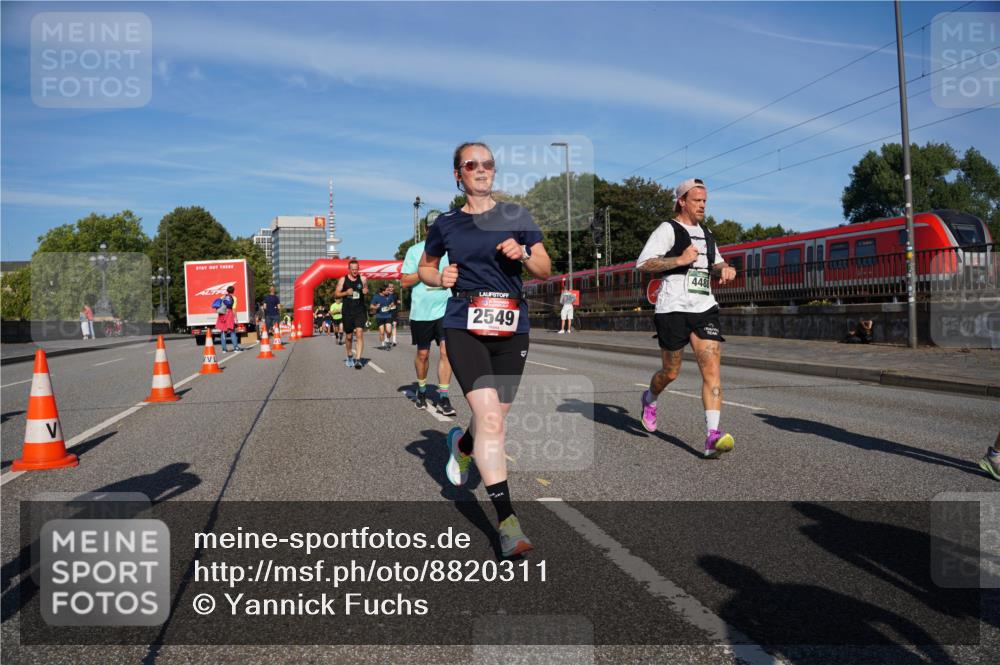 07.09.2025 - BARMER Alsterlauf Yannick Fuchs http://msf.ph/oto/8820311 07.09.2025 09:44:53 Laufen 2549, 448 meine-sportfotos.de