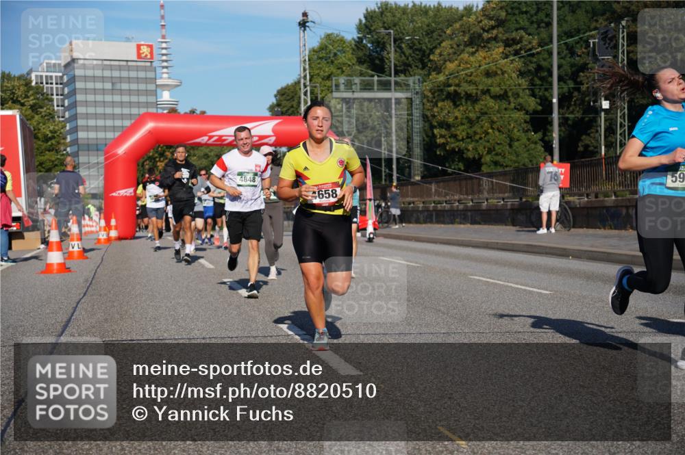07.09.2025 - BARMER Alsterlauf Yannick Fuchs http://msf.ph/oto/8820510 07.09.2025 09:45:06 Laufen 4848, 4658, 59 meine-sportfotos.de
