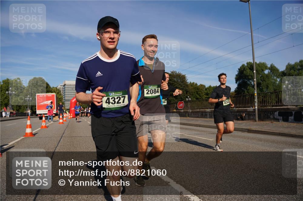 07.09.2025 - BARMER Alsterlauf Yannick Fuchs http://msf.ph/oto/8821060 07.09.2025 09:45:35 Laufen 36, 4327, 2084, 96, 8342 meine-sportfotos.de