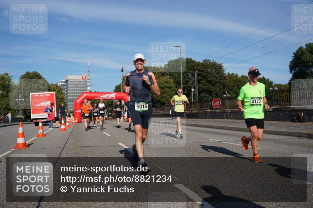 07.09.2025 - BARMER Alsterlauf Yannick Fuchs http://msf.ph/oto/8821234 07.09.2025 09:45:45 Laufen 5015, 5908, 2173 meine-sportfotos.de