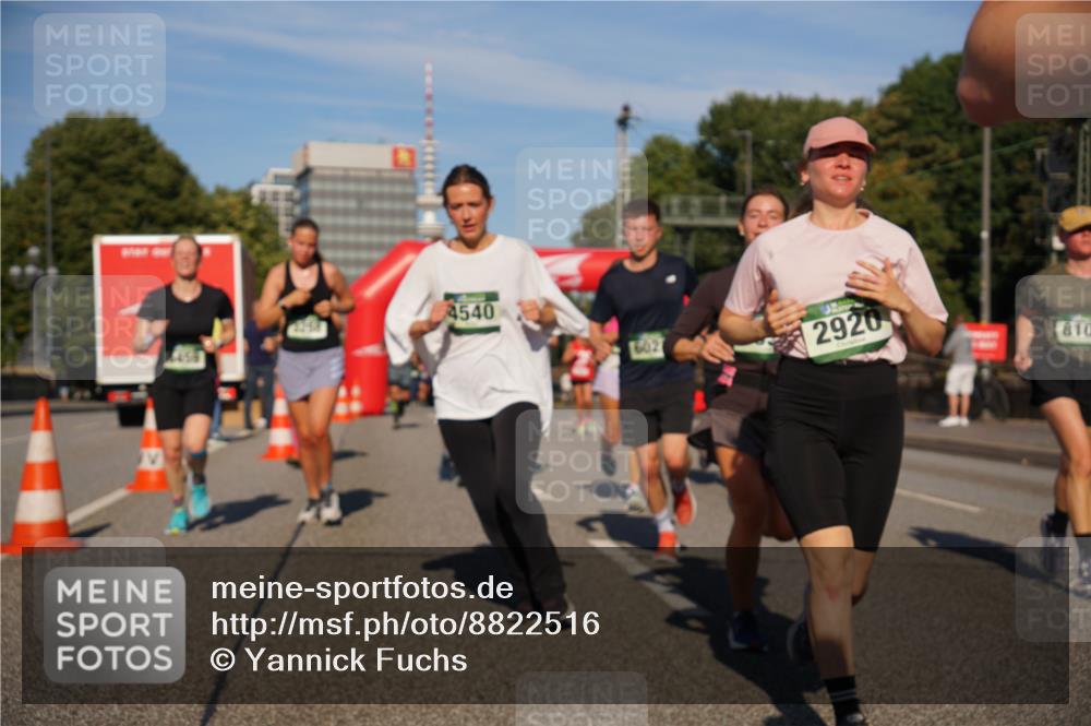 07.09.2025 - BARMER Alsterlauf Yannick Fuchs http://msf.ph/oto/8822516 07.09.2025 09:46:50 Laufen 4540, 602, 2920, 810 meine-sportfotos.de