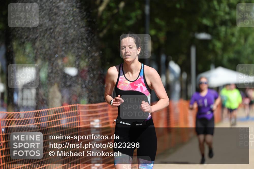 07.09.2025 - 19. Norderstedt Triathlon Michael Strokosch http://msf.ph/oto/8823296 07.09.2025 12:14:08 Laufen 704, 1246, 1334 meine-sportfotos.de