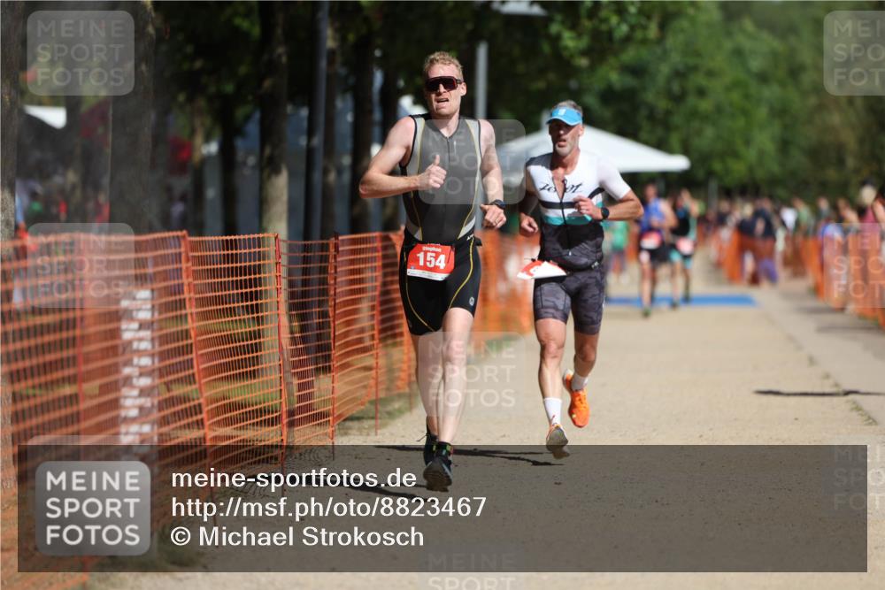 07.09.2025 - 19. Norderstedt Triathlon Michael Strokosch http://msf.ph/oto/8823467 07.09.2025 12:14:25 Laufen 138, 154, 170, 819 meine-sportfotos.de