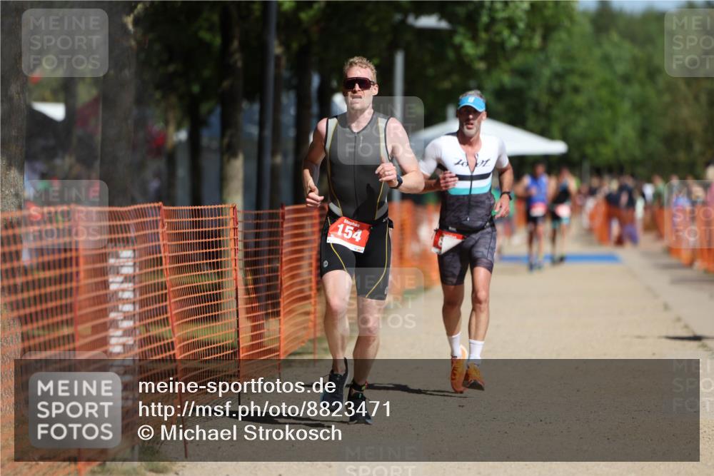 07.09.2025 - 19. Norderstedt Triathlon Michael Strokosch http://msf.ph/oto/8823471 07.09.2025 12:14:25 Laufen 138, 154, 170, 819 meine-sportfotos.de