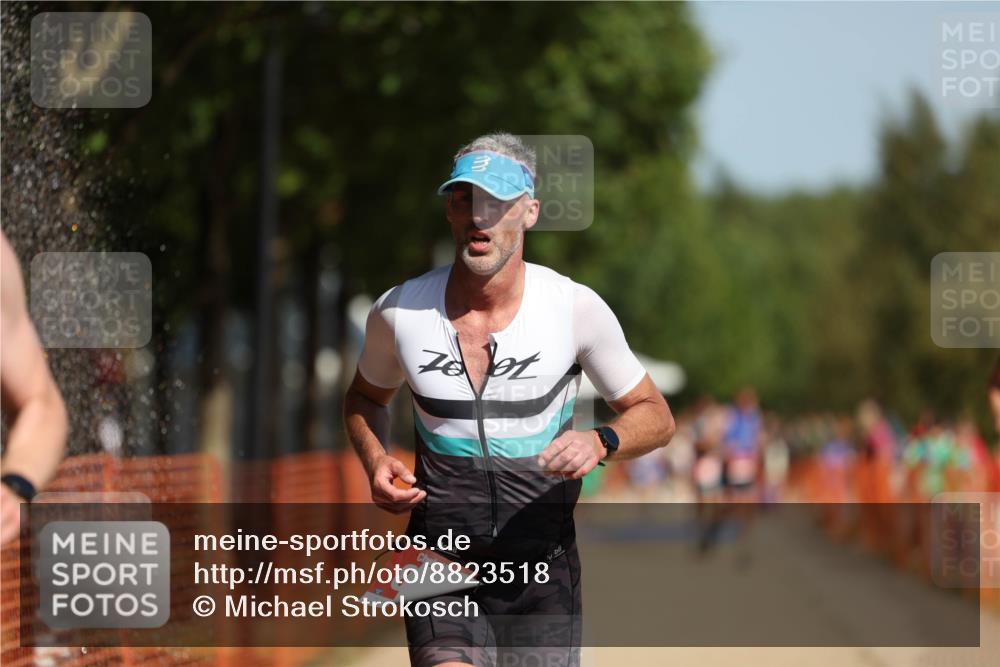 07.09.2025 - 19. Norderstedt Triathlon Michael Strokosch http://msf.ph/oto/8823518 07.09.2025 12:14:28 Laufen 138, 154, 819 meine-sportfotos.de